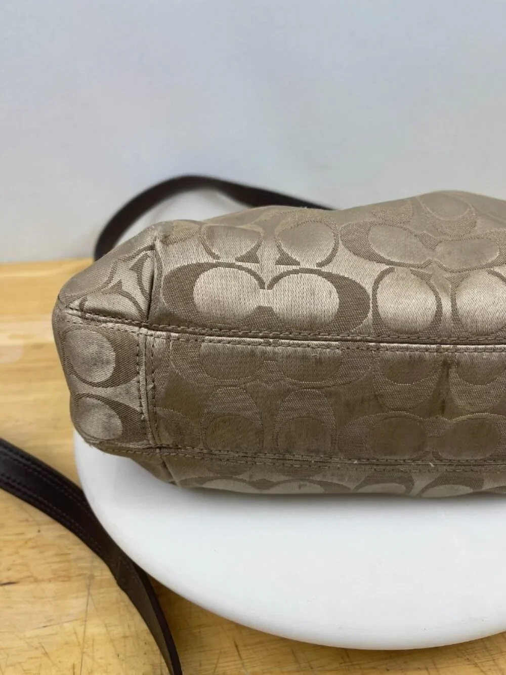 Classic older-era Coach Signature hobo bag featuring jacquard canvas and patent